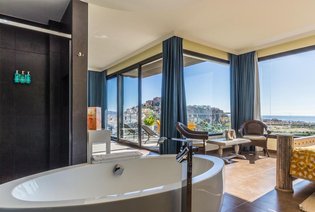 Hotel Miba Salobreña Kültér fotó